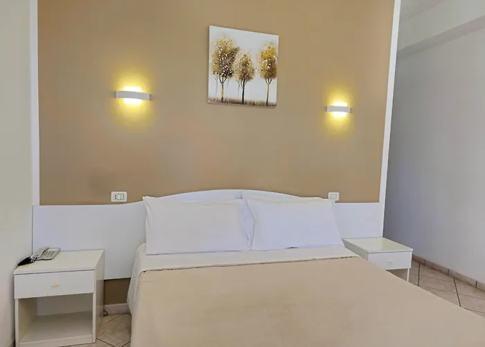 ホテル Baia Del Cigno トッレ・サン・ジョヴァンニ・ウジェント