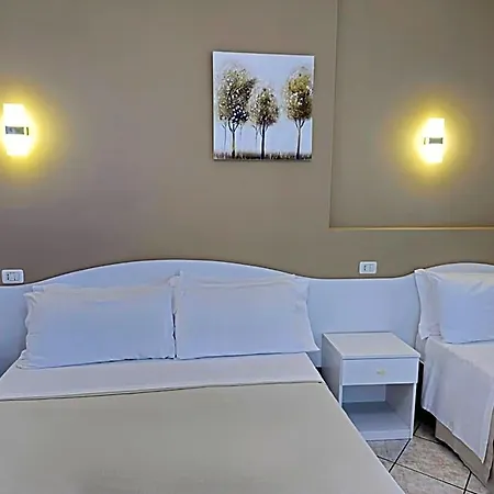 Hotel Baia Del Cigno 3*