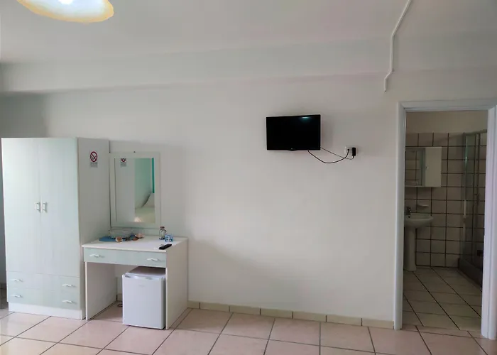 Hotel Baia Del Cigno 3*